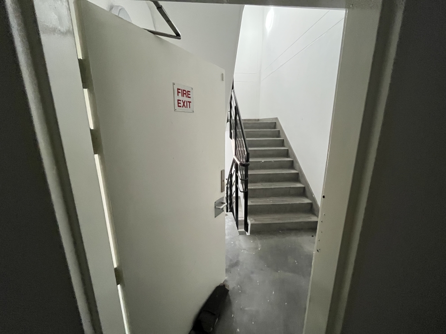 To Let commercial Property for Rent in Bo Oakdale Western Cape